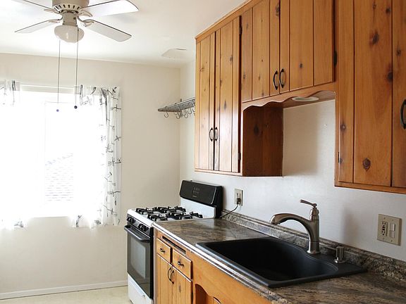 Newly remodeled kitchen with plenty of storage