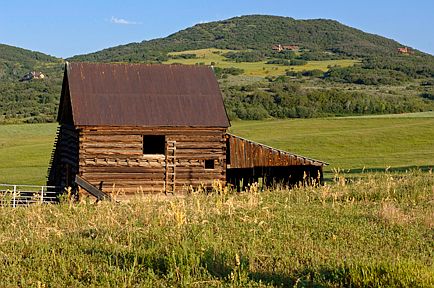 4th image of 42095 Routt County Road 44
