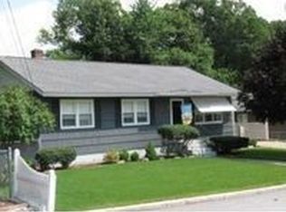 35 Avon St, Manchester, NH 03102