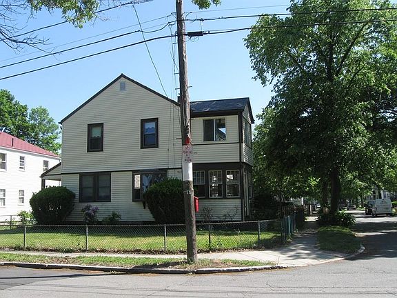 2nd image of 31 Avalon Ave
