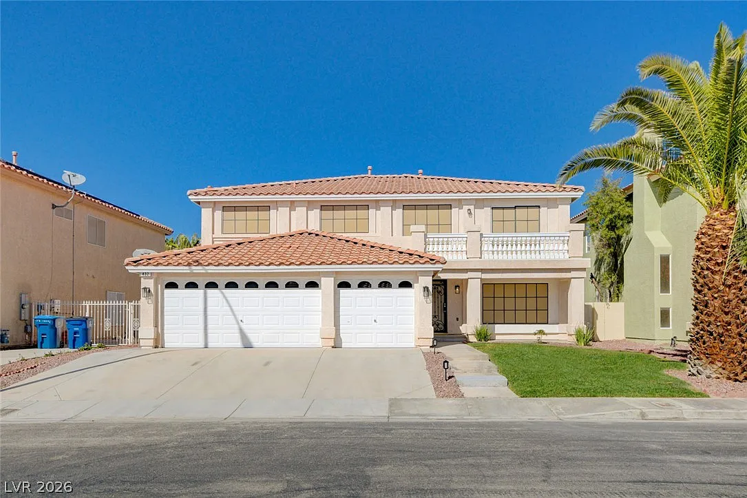 5 bed, 3.0 bath, 3210 sqft, $3,995 — Photo 1