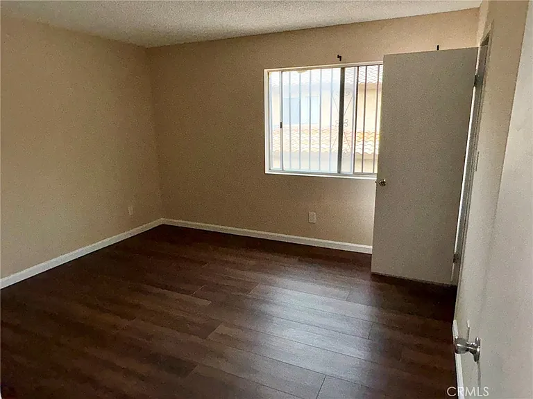 16650 Terrace Ln — Photo 8