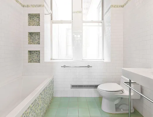 Rented by Compass | media 16