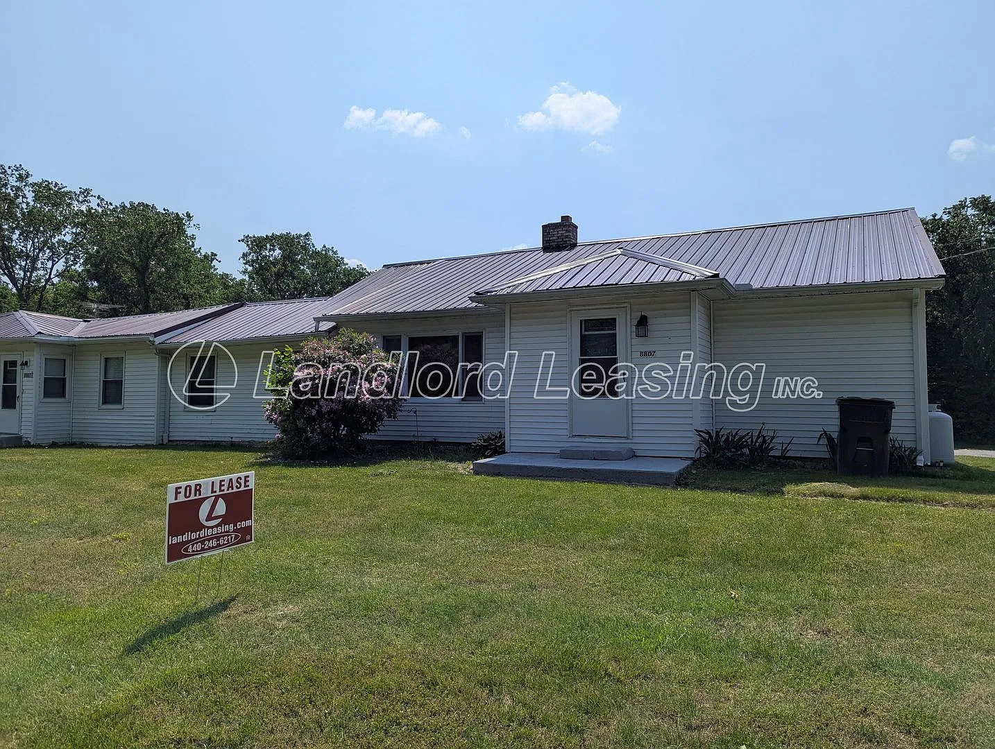 Country Living Spacious Ranch Duplex with 2.5-Car Garage! — Photo 1