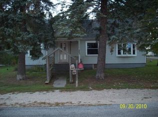 245 6th St, Morley, MI 49336