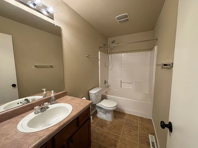 3210 Sheaser Way — Photo 14