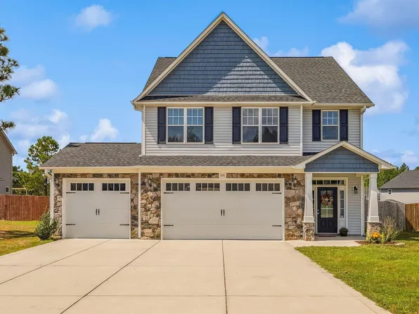 1141 Yellowwood Drive, Aberdeen, NC 28315