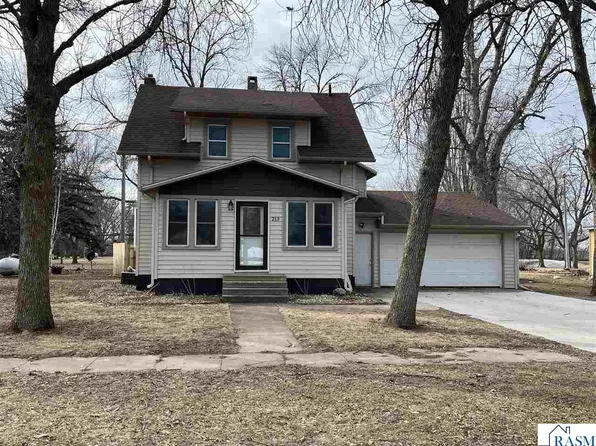 213 Broadway Ave, Ormsby, MN 56162