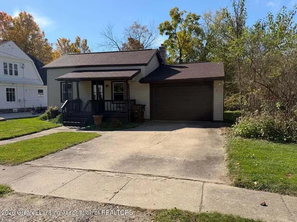 215 W Quincy St, Dimondale, MI 48821