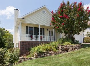 119 Willow Oak Dr, Asheville, NC 28805