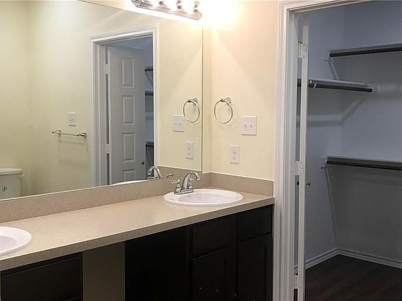 4th image of 3009 Saint Ursula Dr