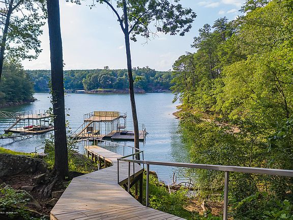 Image 2: Gentle Walk to Dock