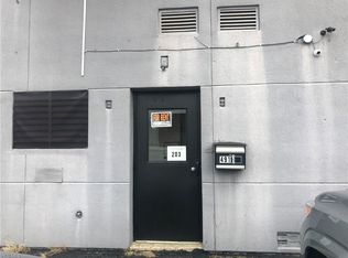 491 E Waterloo Rd, Akron, OH 44319