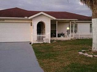 628 Floral Dr, Kissimmee, FL 34743