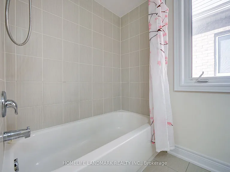 36 Latchford Ln — Photo 29