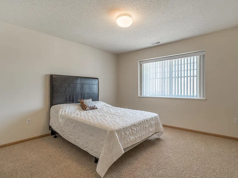 Pinebrook Apartments — Photo 98