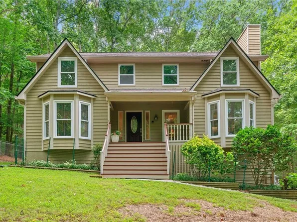 418 Allatoona Trl, Woodstock, GA 30189