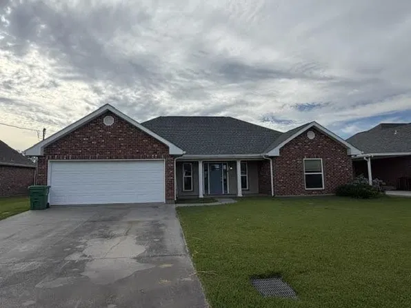 318 Aspen Dr, Raceland, LA 70394