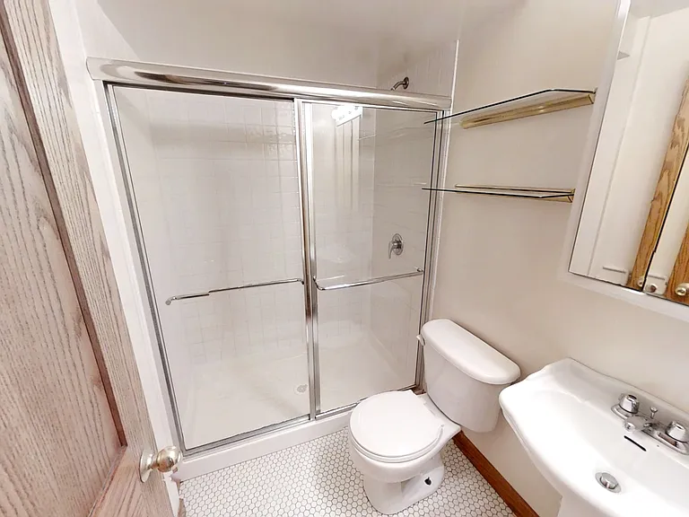 3761 N Lakewood Ave #1F — Photo 12
