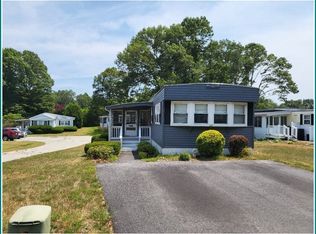 47 Sycamore Dr, Halifax, MA 02338