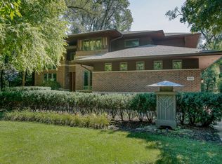 901 Glenbard Rd, Glen Ellyn, IL 60137