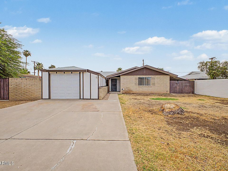 1st image of 3525 W MORTEN Avenue