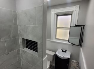 1127 N 9th St #2, Reading, PA 19604