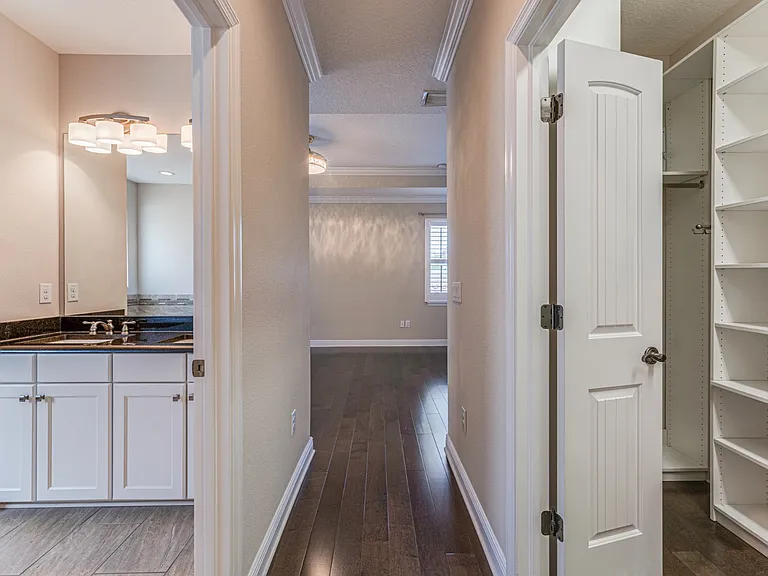 213 S Westland Ave #2 — Photo 32