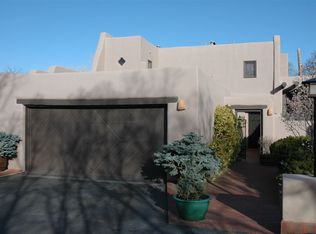 726 Bishops Lodge Rd, Santa Fe, NM 87501