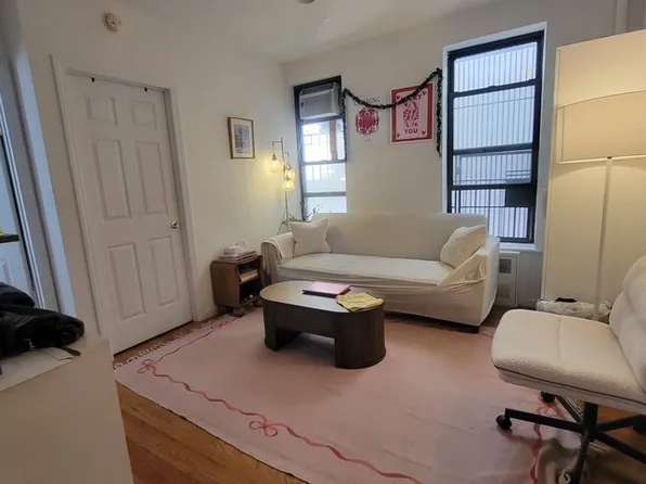 66 Rivington Street image 1 of 13