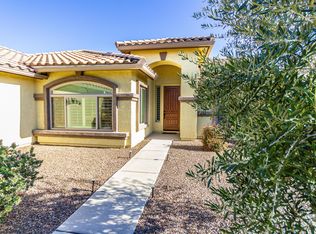 2301 E Bluejay Bluff Ln, Green Valley, AZ 85614