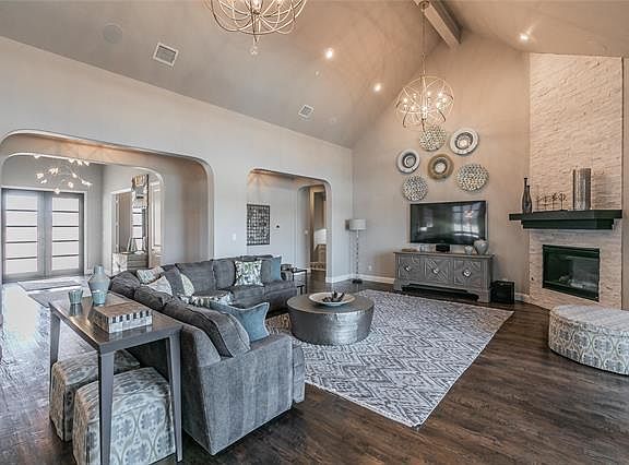 5th image of 4705 Sheffield Ct