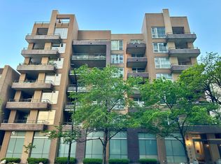 5430 N Sheridan Rd APT 703, Chicago, IL 60640