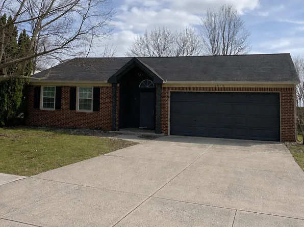 6815 Cherry Laurel Ln, Fishers, IN 46038