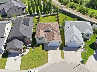 408 SW Lineham Acres Bay NW, High River, AB T1V1T3