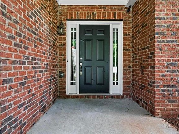3rd image of 3516 Lori Ln