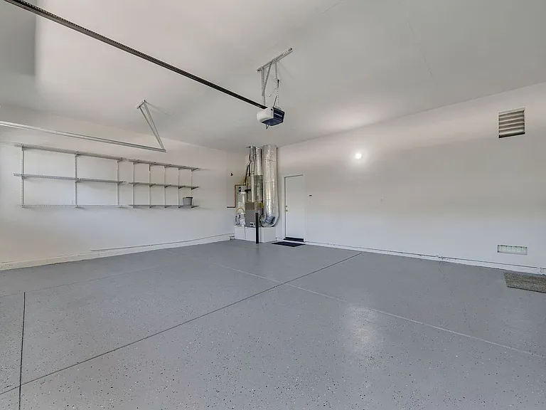 10577 Eagle Falls Way — Photo 34