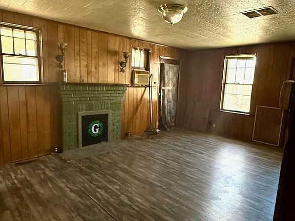 2nd image of 1885 S Carpenter Dr