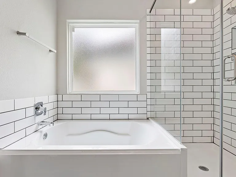14006 Juniper Point Ln — Photo 10