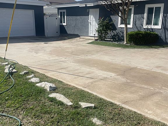 Front entry with detached 2 car garage