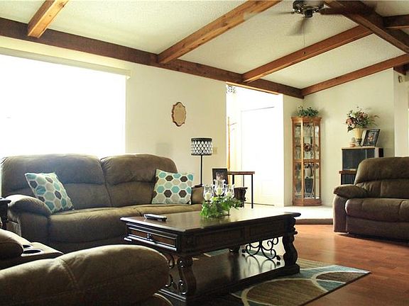 4th image of 5326 Creekmur Dr