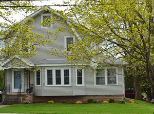 54 State St, Oneida, NY 13421