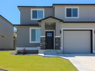 723 Rio Vista Loop, Richland, WA 99352