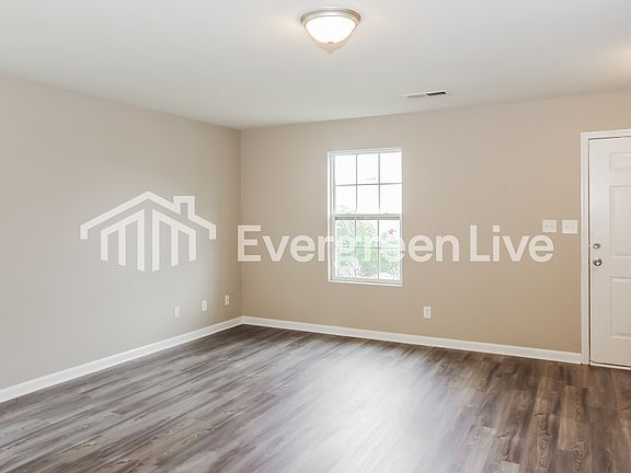 4th image of 16750 Wellhouse Dr