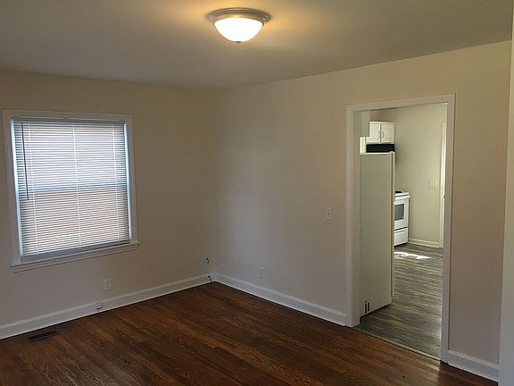 3rd image of 710 Barton St