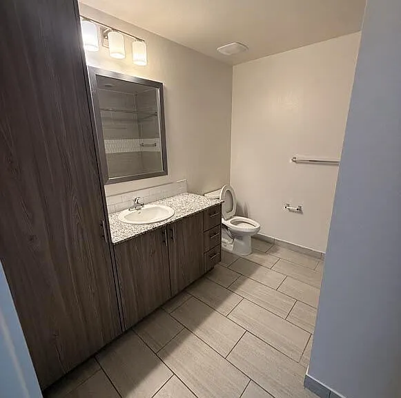 Superior Manor II — Photo 19