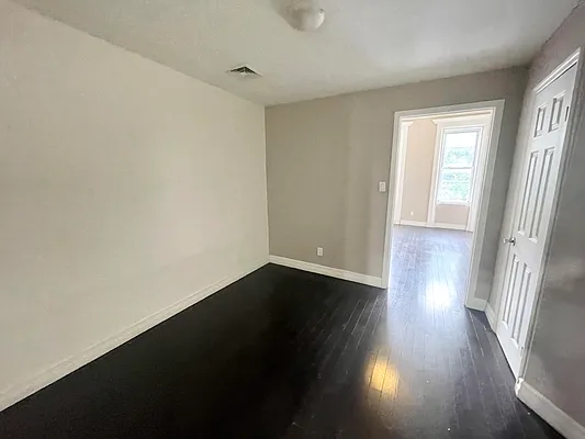 Rented by Ink Realty Services LLC | media 16