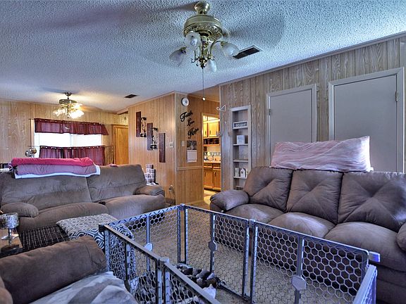 5th image of 310 Alexander St