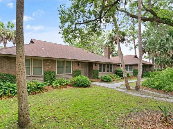 203 W 29th St #1, Sea Island, GA 31561