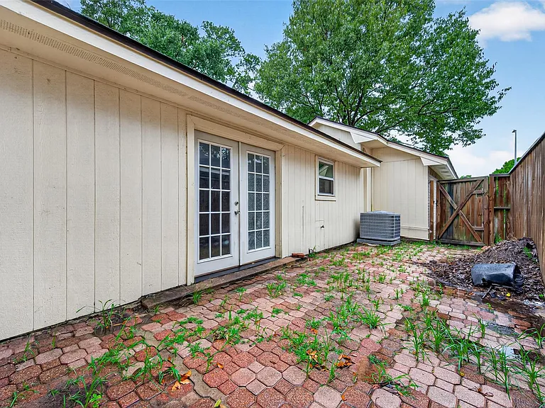 10419 Appleridge Dr — Photo 37